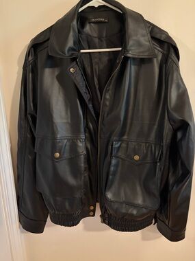 Black faux Leather Bomber Jacket with Snap Pockets